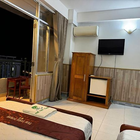 Tue Tinh Hotel Nha Trang Exterior photo