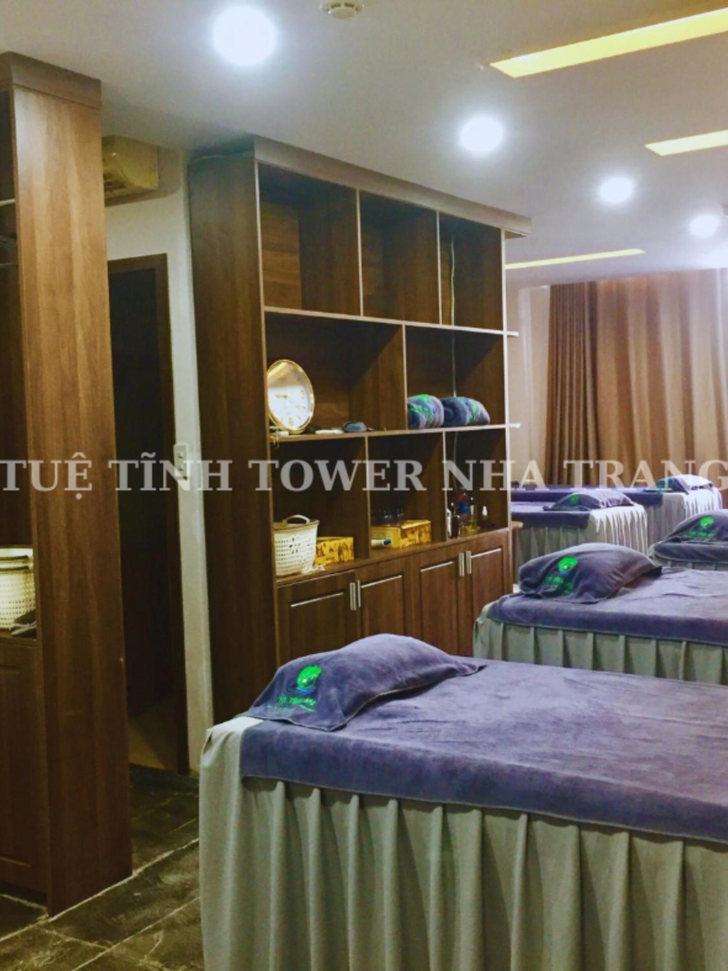 Tue Tinh Hotel Nha Trang Exterior photo