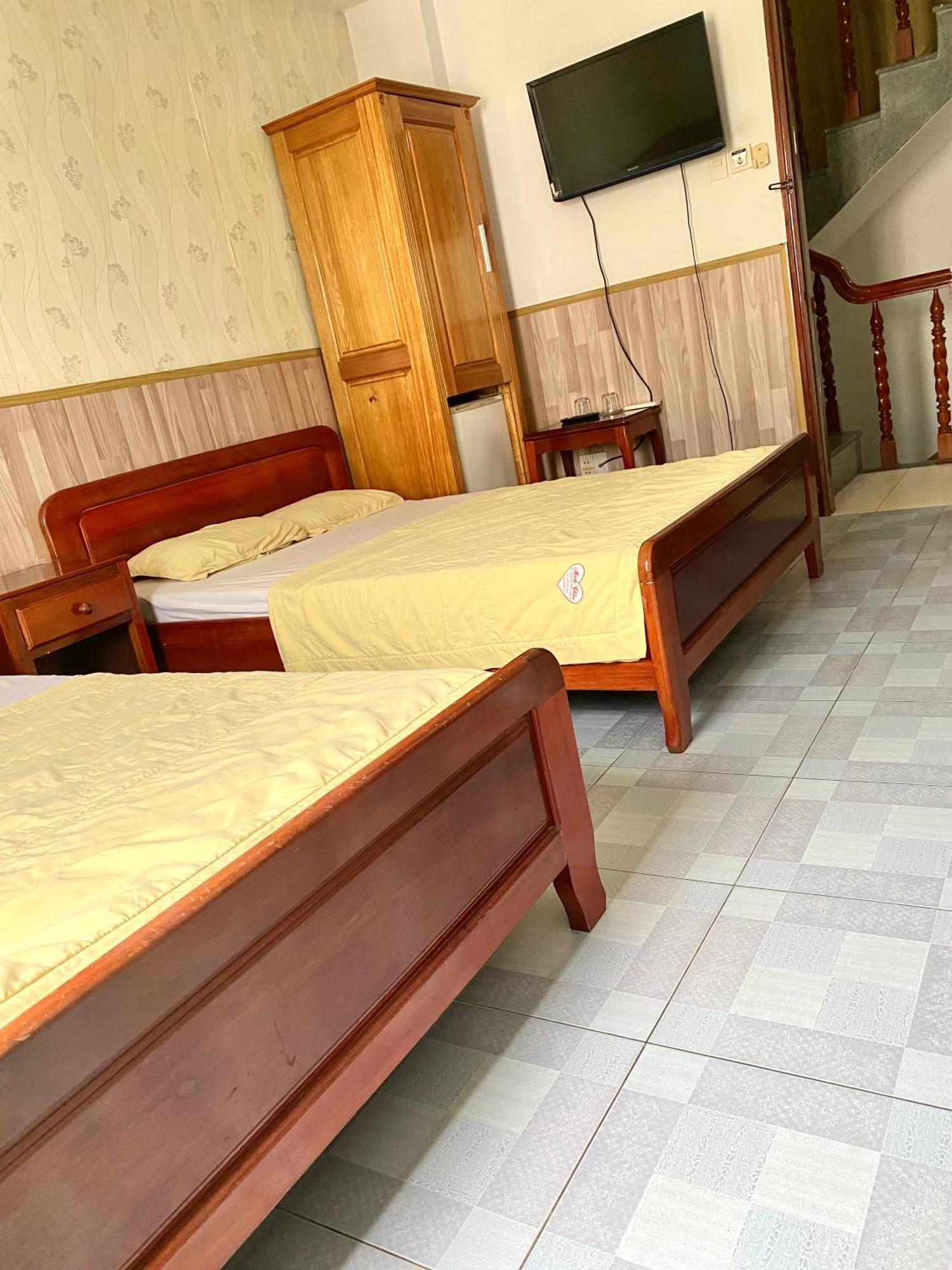 Tue Tinh Hotel Nha Trang Exterior photo