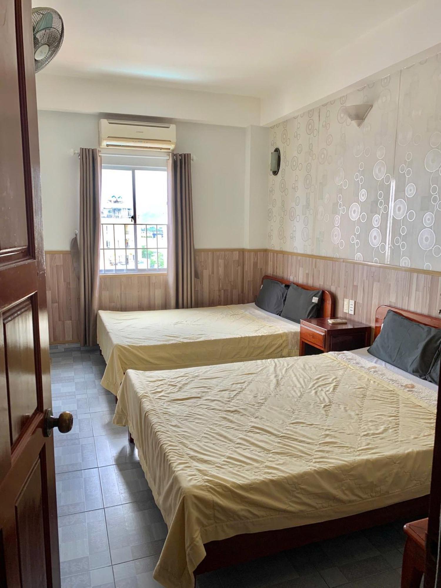 Tue Tinh Hotel Nha Trang Exterior photo