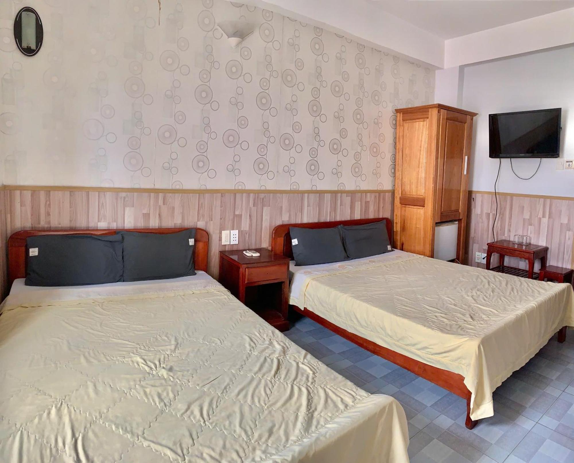 Tue Tinh Hotel Nha Trang Exterior photo