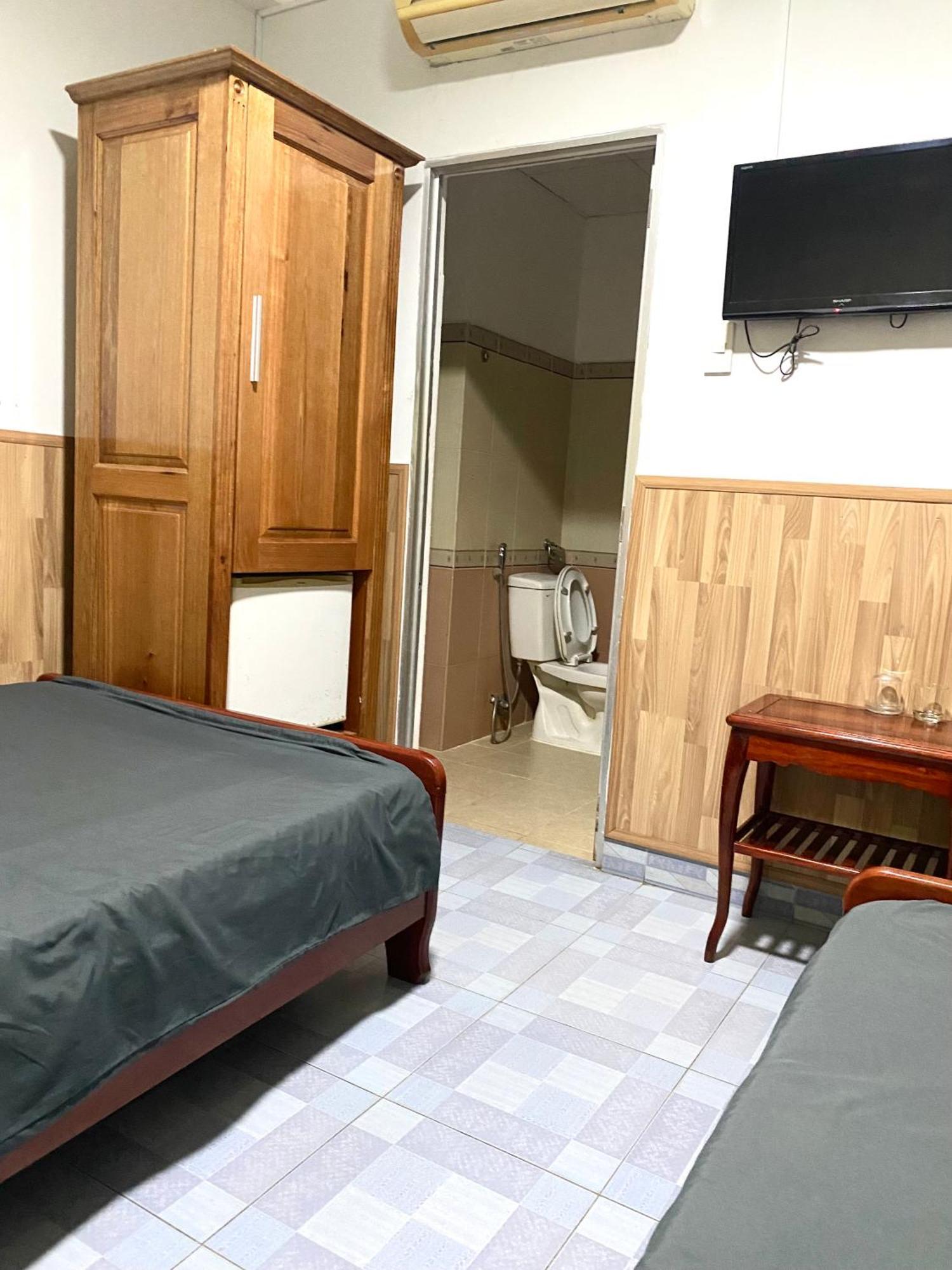 Tue Tinh Hotel Nha Trang Exterior photo