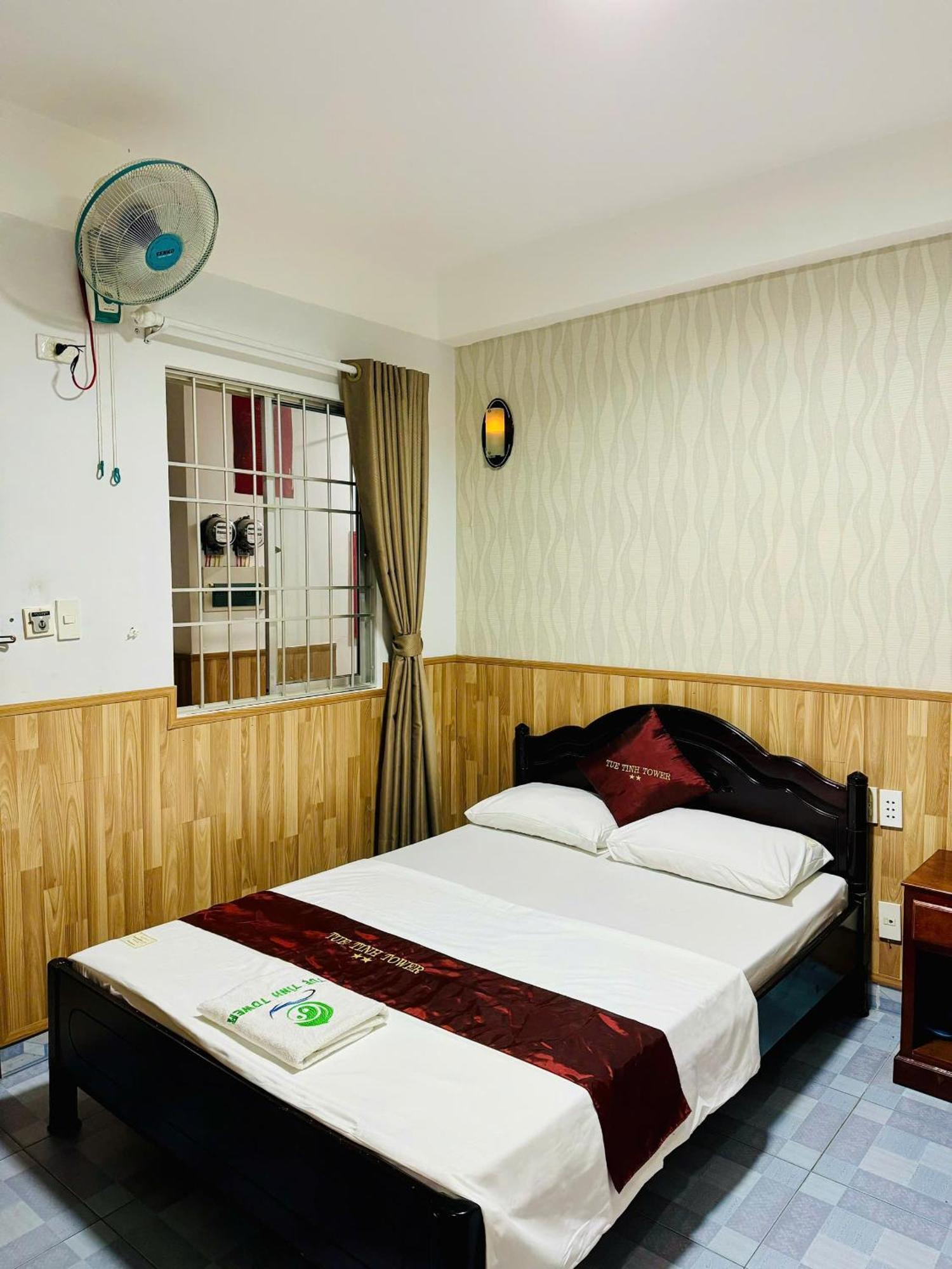 Tue Tinh Hotel Nha Trang Exterior photo