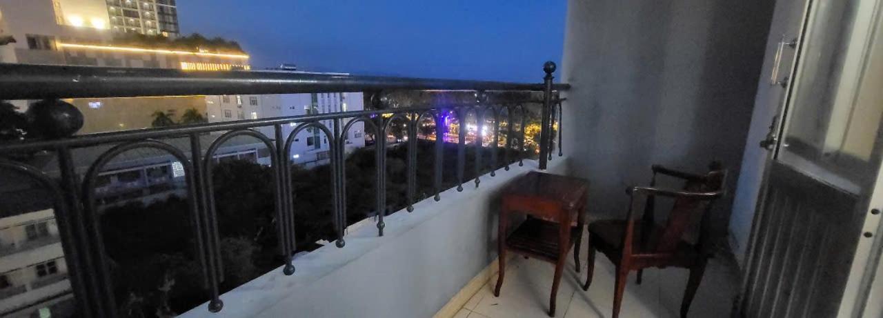 Tue Tinh Hotel Nha Trang Exterior photo