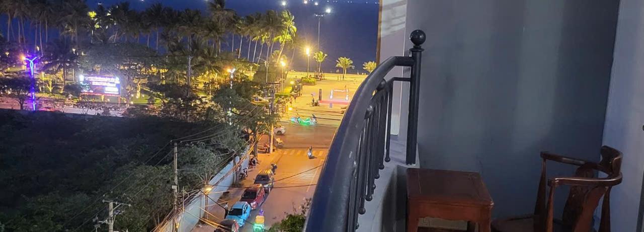 Tue Tinh Hotel Nha Trang Exterior photo