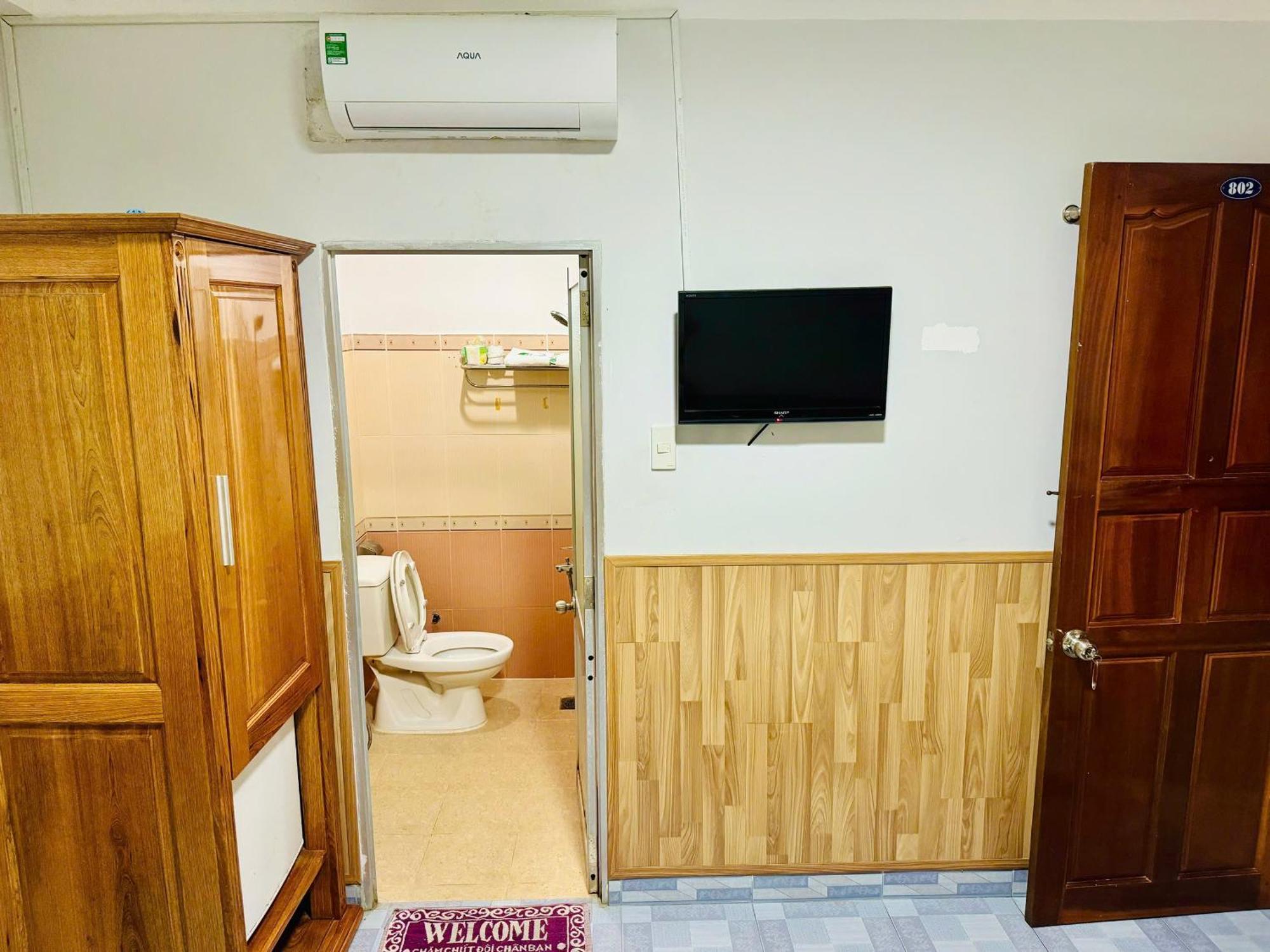 Tue Tinh Hotel Nha Trang Exterior photo