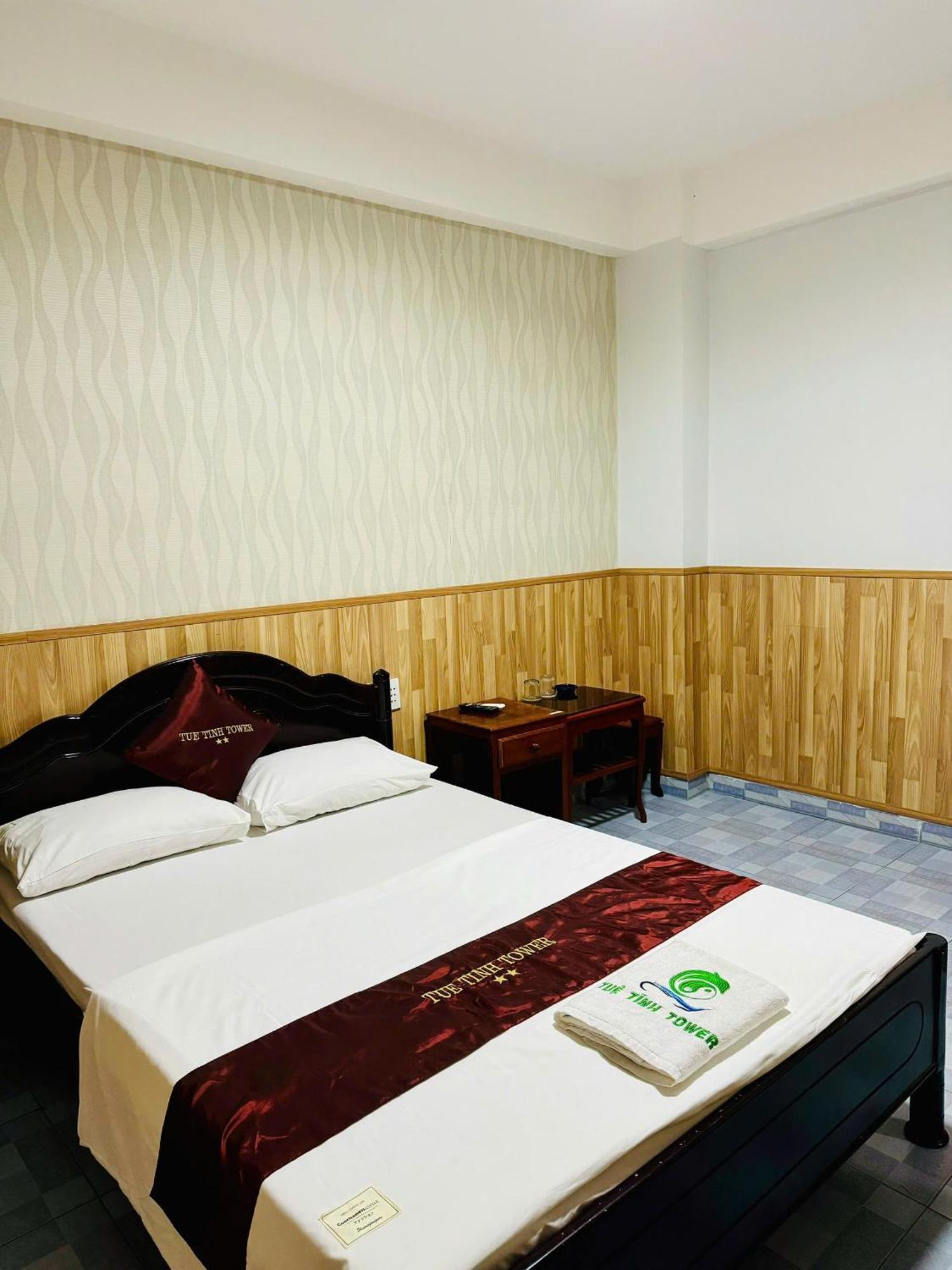 Tue Tinh Hotel Nha Trang Exterior photo