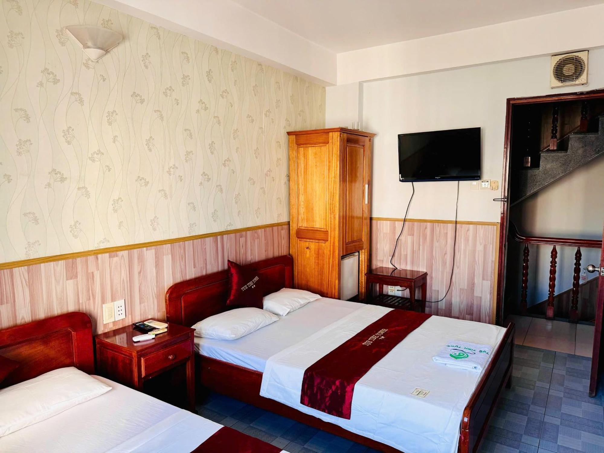 Tue Tinh Hotel Nha Trang Exterior photo